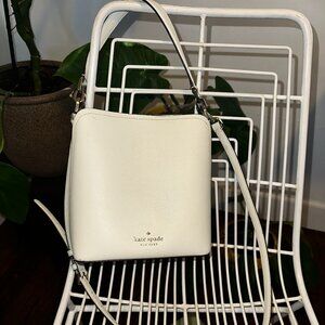 Kate Spade Darcy Small Bucket Bag color Parchment